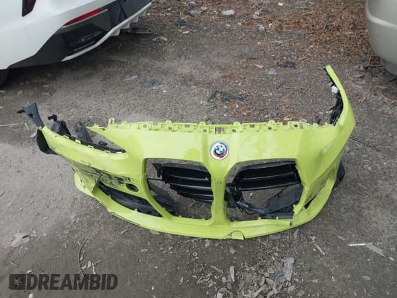 ✅ 2022 BMW M4 Competition xDrive • VIN: WBS33BA09NCK69031 • Lot: 42374307. Listed on IAAI with 42,722 mi. Free auction sales archive from the USA and detailed vehicle history report at DreamBid. Image 12.