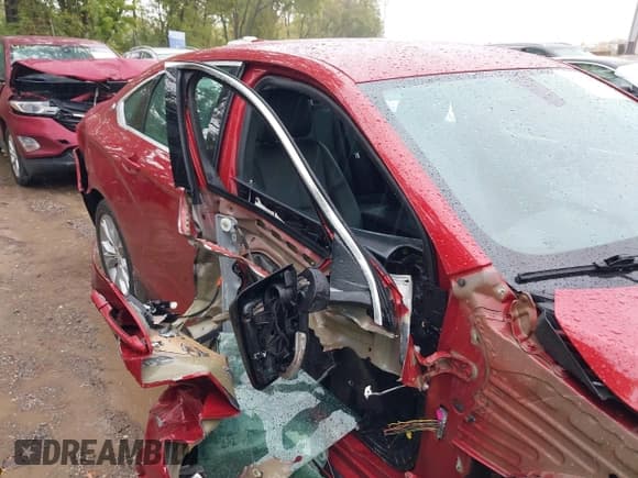 ✅ 2015 Chevrolet Impala LT • VIN: 2G1125S33F9276246 • Лот: 43273305. Опубликован ранее на IAAI с пробегом 83 979 миль. Бесплатный доступ к архиву аукционных продаж из США и подробный отчёт об истории автомобиля на DreamBid. Изображение 1.