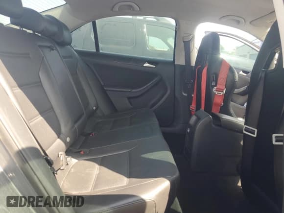 ✅ 2013 Volkswagen Jetta SE • VIN: 3VWDP7AJXDM291796 • Lot: 62010135. Listed on Copart with 135,029 mi. Free auction sales archive from the USA and detailed vehicle history report at DreamBid. Image 10.