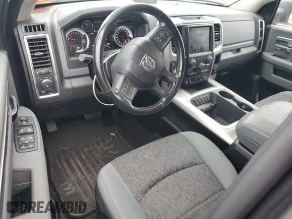 2019 Ram 1500 Warlock z VIN 1C6RR7GTXKS705988, wystawiony jako Copart lot #62641885 z przebiegiem 125 672 mil mil oraz Szkoda całkowita • Salvage title. Historia ofert i sprzedaży dostępna na DreamBid. Obrazek 8.