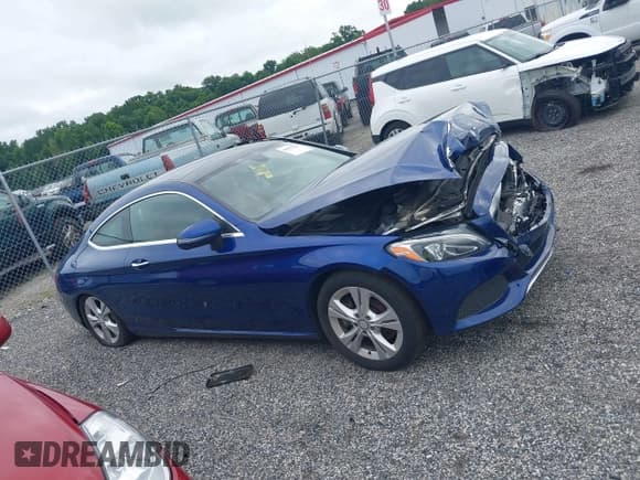 ✅ 2017 Mercedes-Benz C 300 • VIN: WDDWJ4KB1HF337238 • Lot: 42835904. Listed on IAAI with 103,527 mi. Free auction sales archive from the USA and detailed vehicle history report at DreamBid. Image 13.