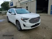 ✅ 2018 GMC Terrain Denali • VIN: 3GKALXEX8JL227715 • Lot: 81816505. Wystawiony na Copart z przebiegiem 62 142 mil. Bezpłatny archiwum sprzedaży aukcyjnych z USA i szczegółowy raport historii pojazdu na DreamBid. Zdjęcie 14.