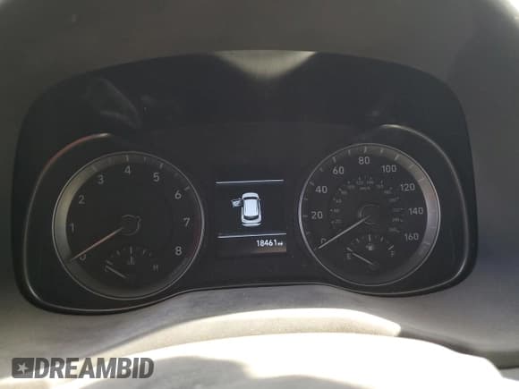 ✅ 2020 Hyundai Kona SEL • VIN: KM8K22AA3LU557502 • Lot: 58437845. Listed on Copart with 18,461 mi. Free auction sales archive from the USA and detailed vehicle history report at DreamBid. Image 9.