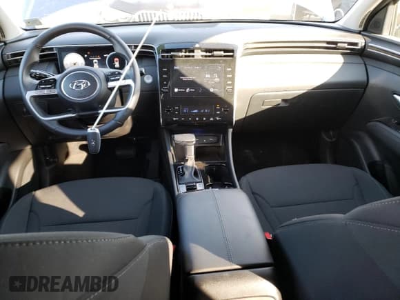 ✅ 2022 Hyundai Tucson SEL • VIN: 5NMJFCAE0NH136506 • Lot: 39030283. Wystawiony na Copart z przebiegiem 7 434 mil. Bezpłatny archiwum sprzedaży aukcyjnych z USA i szczegółowy raport historii pojazdu na DreamBid. Zdjęcie 8.