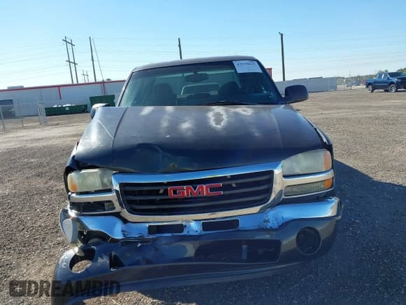 ✅ 2005 GMC Sierra 1500 SLE • VIN: 2GTEC13T651266384 • Лот: 43579635. Опубликован ранее на IAAI с пробегом 193 604 миль. Бесплатный доступ к архиву аукционных продаж из США и подробный отчёт об истории автомобиля на DreamBid. Изображение 12.