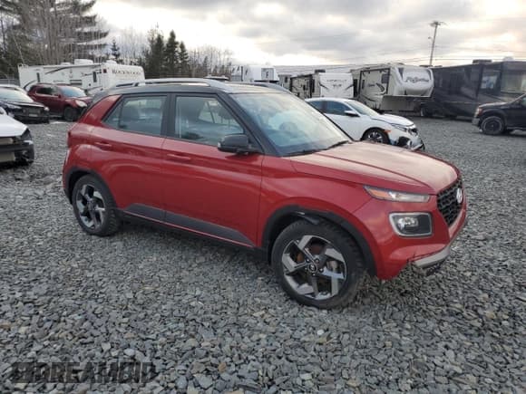 ✅ 2020 Hyundai Venue SEL • VIN: KMHRC8A34LU039348 • Lot: 88354505. Listed on Copart with 10,019 mi. Free auction sales archive from the USA and detailed vehicle history report at DreamBid. Image 4.