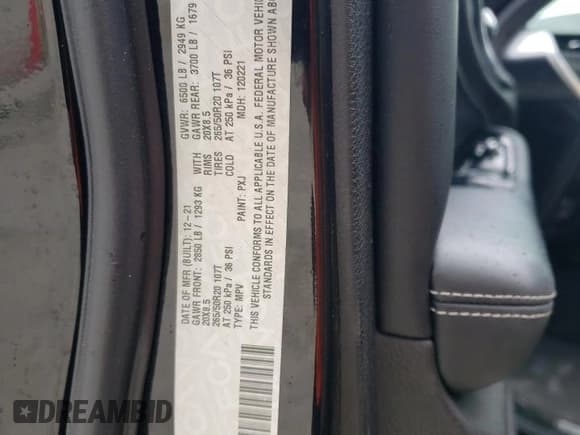 ✅ 2022 Jeep Grand Cherokee Overland • VIN: 1C4RJJDG5N8504022 • Lot: 46626695. Listed on Copart with 45,799 mi. Free auction sales archive from the USA and detailed vehicle history report at DreamBid. Image 15.