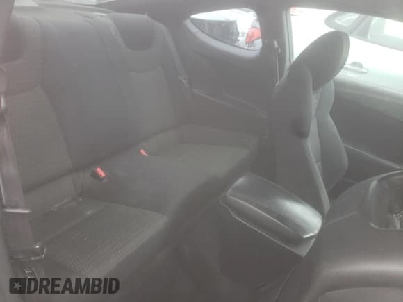 ✅ 2013 Hyundai Genesis Coupe R-Spec • VIN: KMHHT6KD8DU080252 • Lot: 44785135. Wystawiony na Copart z przebiegiem 127 882 mil. Bezpłatny archiwum sprzedaży aukcyjnych z USA i szczegółowy raport historii pojazdu na DreamBid. Zdjęcie 10.