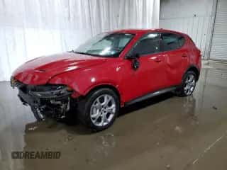 2024 Dodge Hornet R/T с VIN ZACPDFCW7R3A44078, выставлен на аукционе Copart как лот 56213365 с пробегом 7 540 миль миль и Списание • Salvage title. История ставок и продаж доступна на DreamBid. Изображение 1.