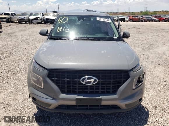 2020 Hyundai Venue SE with VIN KMHRB8A39LU019065, listed as a Copart auction lot 60753444 with 131,476 mi miles and Salvage title. Bid and sale history available at DreamBid. Image 5.