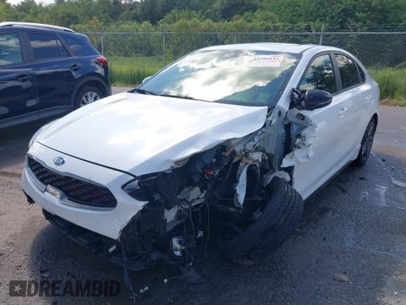 ✅ 2021 Kia Forte GT-Line • VIN: 3KPF34AD1ME383504 • Lot: 43386842. Wystawiony na IAAI z przebiegiem 70 692 mil. Bezpłatny archiwum sprzedaży aukcyjnych z USA i szczegółowy raport historii pojazdu na DreamBid. Zdjęcie 16.