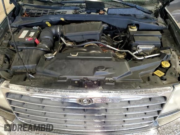 ✅ 2008 Chrysler Aspen Limited • VIN: 1A8HW58N48F150208 • Лот: 71178945. Опубликован ранее на Copart с пробегом 167 542 миль. Бесплатный доступ к архиву аукционных продаж из США и подробный отчёт об истории автомобиля на DreamBid. Изображение 12.