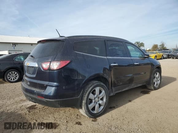 ✅ 2017 Chevrolet Traverse LT • VIN: 1GNKVGKD8HJ168100 • Lot: 89502715. Wystawiony na Copart z przebiegiem 196 965 mil. Bezpłatny archiwum sprzedaży aukcyjnych z USA i szczegółowy raport historii pojazdu na DreamBid. Zdjęcie 3.