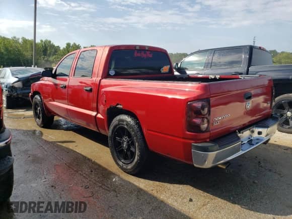 2006 Dodge Dakota SLT с VIN 1D7HE48N36S671547, выставлен на аукционе Copart как лот 66691334 с пробегом 167 891 миль миль и На запчасти • Non repairable. История ставок и продаж доступна на DreamBid. Изображение 2.