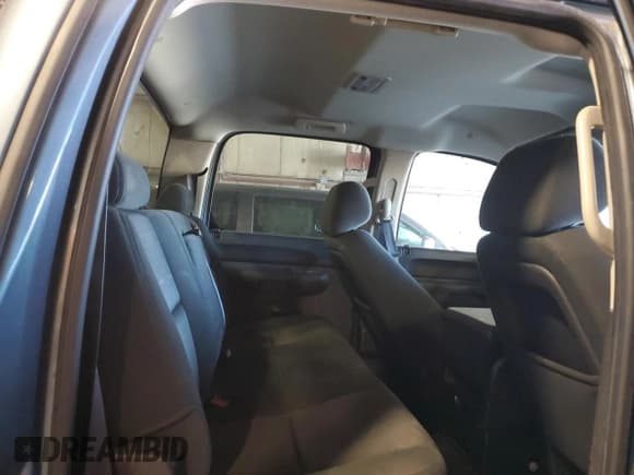 ✅ 2012 GMC Sierra 1500 SLE • VIN: 3GTP2VE7XCG114583 • Lot: 82647455. Listed on Copart with 111,606 mi. Free auction sales archive from the USA and detailed vehicle history report at DreamBid. Image 10.