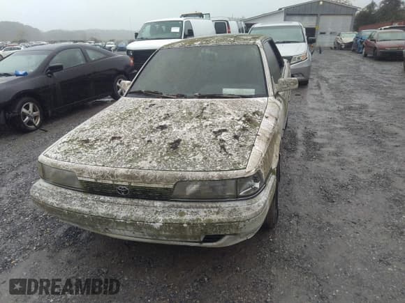 ✅ 1991 Toyota Camry • VIN: 4T1SV22E1MU450491 • Lot: 40356634. Wystawiony na IAAI z przebiegiem 285 677 mil. Bezpłatny archiwum sprzedaży aukcyjnych z USA i szczegółowy raport historii pojazdu na DreamBid. Zdjęcie 12.