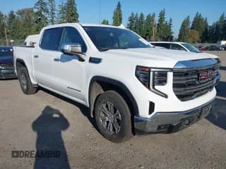 ✅ 2024 GMC Sierra 1500 SLT • VIN: 1GTUUDED9RZ295567 • Лот: 43269163. Опубликован ранее на IAAI с пробегом 39 890 миль. Бесплатный доступ к архиву аукционных продаж из США и подробный отчёт об истории автомобиля на DreamBid. Изображение 1.