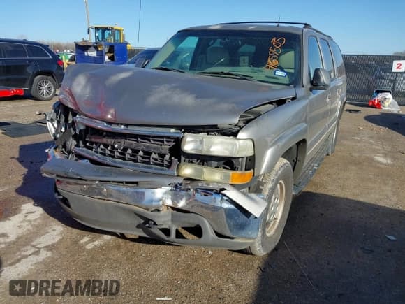✅ 2002 Chevrolet Suburban LS • VIN: 1GNEC16Z32J125040 • Лот: 41657503. Опубликован ранее на IAAI с пробегом 382 737 миль. Бесплатный доступ к архиву аукционных продаж из США и подробный отчёт об истории автомобиля на DreamBid. Изображение 6.