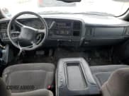 ✅ 2002 Chevrolet Silverado 2500HD LS • VIN: 1GCHC23G12F124521 • Lot: 54493345. Wystawiony na Copart z przebiegiem 223 108 mil. Bezpłatny archiwum sprzedaży aukcyjnych z USA i szczegółowy raport historii pojazdu na DreamBid. Zdjęcie 8.