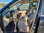 ✅ 2016 Mercedes-Benz GLE 350 • VIN: 4JGDA5HB7GA808363 • Lot: 94893555. Wystawiony na Copart z przebiegiem 84 215 mil. Bezpłatny archiwum sprzedaży aukcyjnych z USA i szczegółowy raport historii pojazdu na DreamBid. Zdjęcie 7.