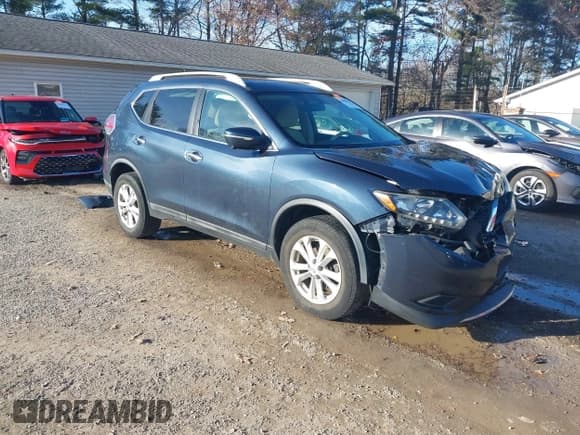✅ 2015 Nissan Rogue SV • VIN: 5N1AT2MVXFC877594 • Lot: 43691579. Wystawiony na IAAI z przebiegiem 142 264 mil. Bezpłatny archiwum sprzedaży aukcyjnych z USA i szczegółowy raport historii pojazdu na DreamBid. Zdjęcie 1.
