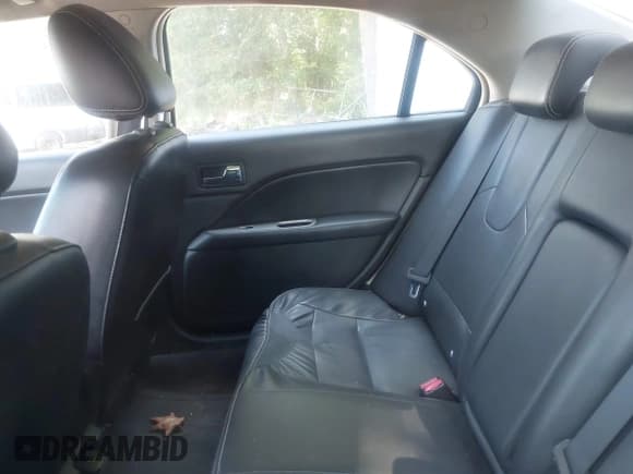 ✅ 2010 Ford Fusion Hybrid • VIN: 3FADP0L33AR292902 • Lot: 42941205. Wystawiony na IAAI z przebiegiem 131 182 mil. Bezpłatny archiwum sprzedaży aukcyjnych z USA i szczegółowy raport historii pojazdu na DreamBid. Zdjęcie 8.