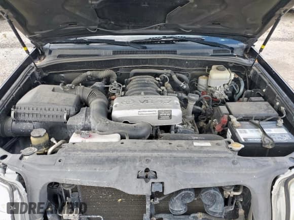 ✅ 2008 Toyota 4Runner SR5 • VIN: JTEBT14R68K003642 • Lot: 84010625. Listed on Copart with 220,014 mi. Free auction sales archive from the USA and detailed vehicle history report at DreamBid. Image 12.