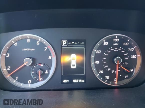 ✅ 2015 Hyundai Sonata Sport • VIN: 5NPE34AB4FH113949 • Lot: 38569983. Listed on Copart with 96,214 mi. Free auction sales archive from the USA and detailed vehicle history report at DreamBid. Image 9.