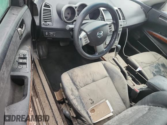 ✅ 2004 Nissan Maxima SL • VIN: 1N4BA41E84C822756 • Лот: 60276965. Опубликован ранее на Copart с пробегом Не указан. Бесплатный доступ к архиву аукционных продаж из США и подробный отчёт об истории автомобиля на DreamBid. Изображение 8.