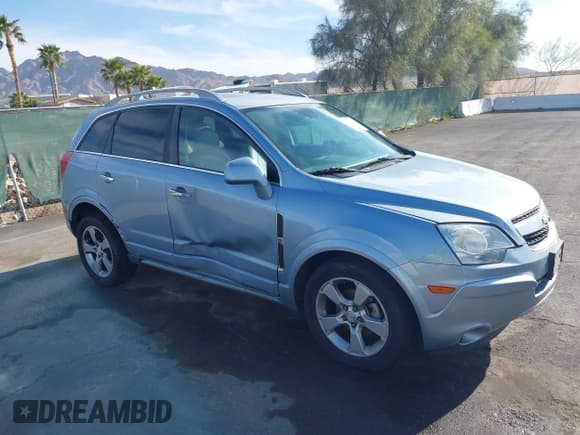 ✅ 2013 Chevrolet Captiva Sport LTZ • VIN: 3GNAL4EK1DS619127 • Lot: 41862537. Wystawiony na IAAI z przebiegiem 138 302 mil. Bezpłatny archiwum sprzedaży aukcyjnych z USA i szczegółowy raport historii pojazdu na DreamBid. Zdjęcie 1.