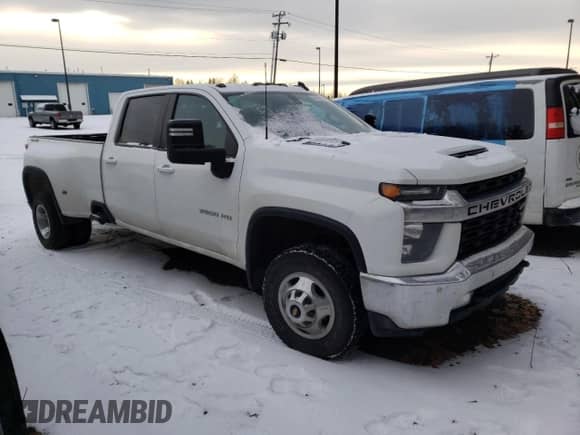 2021 Chevrolet Silverado 3500HD LT z VIN 1GC4YTEY5MF163725, wystawiony jako Copart lot #43392655 z przebiegiem 108 242 mil mil oraz Czysty tytuł • Clean title. Historia ofert i sprzedaży dostępna na DreamBid. Obrazek 4.