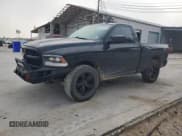 ✅ 2015 Ram 1500 Tradesman • VIN: 3C6JR6AG3FG517393 • Лот: 82751494. Опубликован ранее на Copart с пробегом 105 215 миль. Бесплатный доступ к архиву аукционных продаж из США и подробный отчёт об истории автомобиля на DreamBid. Изображение 1.