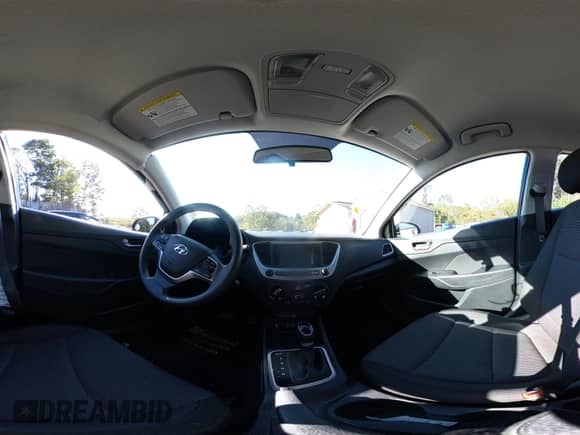 2021 Hyundai Accent SE z VIN 3KPC24A68ME144202, wystawiony jako IAAI lot #43339741 z przebiegiem 65 163 mil mil oraz . Historia ofert i sprzedaży dostępna na DreamBid. Obrazek 18.