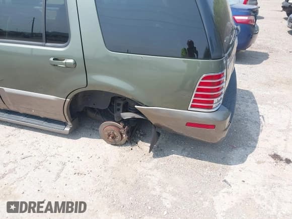 ✅ 2004 Mercury Mountaineer • VIN: 4M2ZU86E44ZJ51190 • Лот: 42469657. Опубликован ранее на IAAI с пробегом 128 784 миль. Бесплатный доступ к архиву аукционных продаж из США и подробный отчёт об истории автомобиля на DreamBid. Изображение 6.