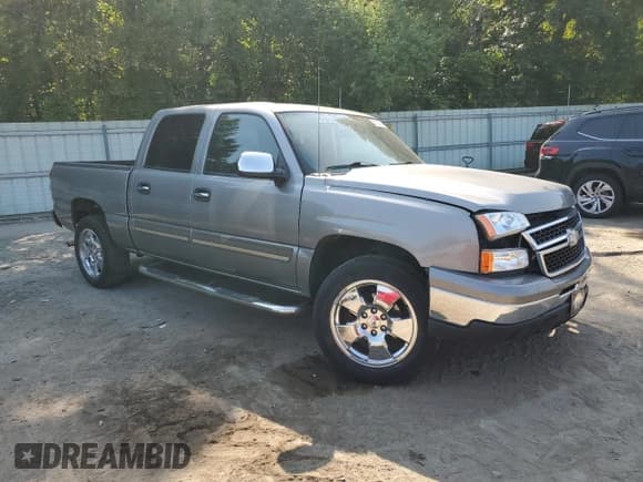 ✅ 2007 Chevrolet Silverado 1500 LT2 • VIN: 2GCEC13Z571135759 • Lot: 66326164. Listed on Copart with 132,065 mi. Free auction sales archive from the USA and detailed vehicle history report at DreamBid. Image 4.
