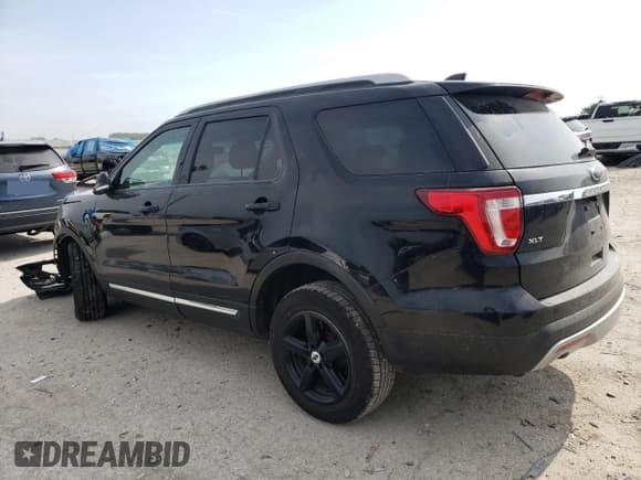 ✅ 2016 Ford Explorer XLT • VIN: 1FM5K8D84GGA98946 • Лот: 67520915. Опубликован ранее на Copart с пробегом 137 606 миль. Бесплатный доступ к архиву аукционных продаж из США и подробный отчёт об истории автомобиля на DreamBid. Изображение 2.