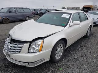 ✅ 2008 Cadillac DTS 1SC • VIN: 1G6KD57Y88U113711 • Lot: 43191891. Wystawiony na IAAI z przebiegiem 140 826 mil. Bezpłatny archiwum sprzedaży aukcyjnych z USA i szczegółowy raport historii pojazdu na DreamBid. Zdjęcie 2.