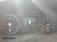 ✅ 2019 Kia Sorento LX • VIN: 5XYPG4A30KG553464 • Lot: 70380475. Listed on Copart with 93,324 mi. Free auction sales archive from the USA and detailed vehicle history report at DreamBid. Image 9.