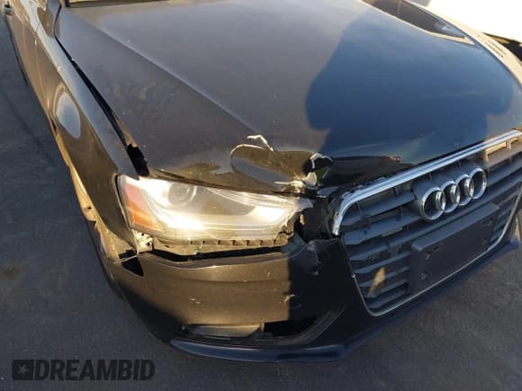 ✅ 2013 Audi A4 Premium Plus • VIN: WAUFFAFL6DN039486 • Lot: 43677403. Listed on IAAI with 208,032 mi. Free auction sales archive from the USA and detailed vehicle history report at DreamBid. Image 6.