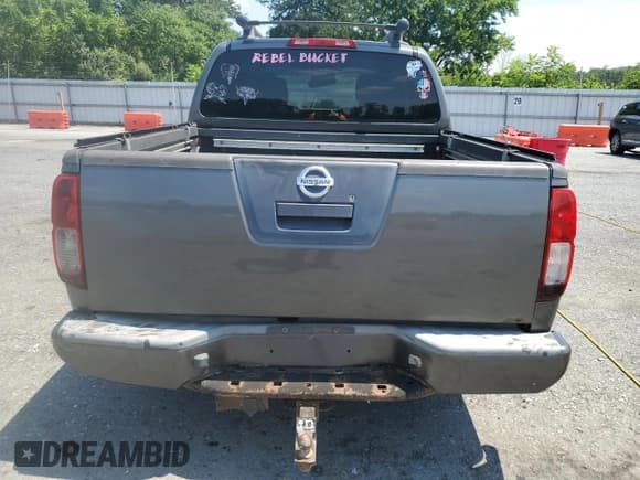 ✅ 2008 Nissan Frontier LE • VIN: 1N6AD07W88C405906 • Lot: 65368885. Wystawiony na Copart z przebiegiem 161 315 mil. Bezpłatny archiwum sprzedaży aukcyjnych z USA i szczegółowy raport historii pojazdu na DreamBid. Zdjęcie 6.