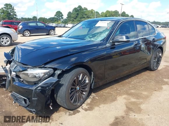 ✅ 2015 BMW 3 Series 328i • VIN: WBA3A5C59FF606706 • Lot: 43284667. Listed on IAAI with 159,668 mi. Free auction sales archive from the USA and detailed vehicle history report at DreamBid. Image 20.