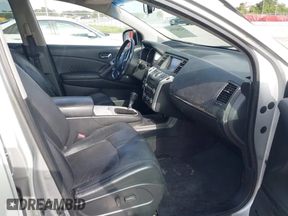 ✅ 2010 Nissan Murano LE • VIN: JN8AZ1MU0AW004601 • Лот: 42360723. Опубликован ранее на IAAI с пробегом 135 849 миль. Бесплатный доступ к архиву аукционных продаж из США и подробный отчёт об истории автомобиля на DreamBid. Изображение 5.