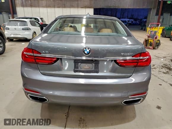 ✅ 2016 BMW 7 Series 750i xDrive • VIN: WBA7F2C55GG417855 • Lot: 96959045. Listed on Copart with Not provided. Free auction sales archive from the USA and detailed vehicle history report at DreamBid. Image 6.