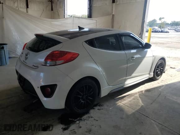 2013 Hyundai Veloster Turbo with VIN KMHTC6AE0DU106928, listed as a Copart auction lot 81254145 with 135,523 mi miles and Salvage title. Bid and sale history available at DreamBid. Image 3.