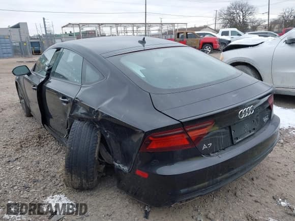✅ 2018 Audi A7 Prestige • VIN: WAU23AFC8JN045955 • Лот: 41285086. Опубликован ранее на IAAI с пробегом 66 752 миль. Бесплатный доступ к архиву аукционных продаж из США и подробный отчёт об истории автомобиля на DreamBid. Изображение 3.