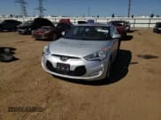 ✅ 2014 Hyundai Veloster • VIN: KMHTC6AD2EU191070 • Lot: 70097094. Wystawiony na Copart z przebiegiem 65 384 mil. Bezpłatny archiwum sprzedaży aukcyjnych z USA i szczegółowy raport historii pojazdu na DreamBid. Zdjęcie 11.