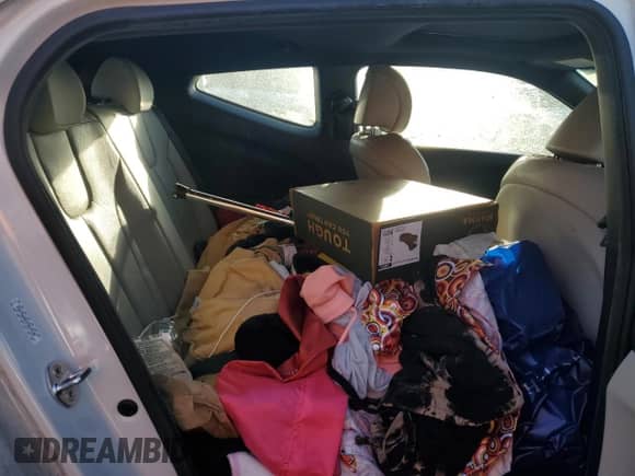 2019 Hyundai Veloster Turbo R-Spec z VIN KMHTH6AB7KU013196, wystawiony jako Copart lot #46281785 z przebiegiem 117 555 mil mil oraz Szkoda całkowita • Salvage title. Historia ofert i sprzedaży dostępna na DreamBid. Obrazek 10.