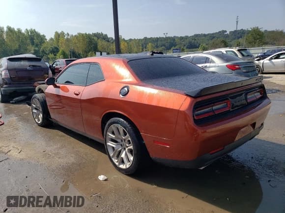 ✅ 2020 Dodge Challenger R/T Scat Pack • VIN: 2C3CDZFJ0LH182695 • Lot: 63954683. Wystawiony na Copart z przebiegiem 40 816 mil. Bezpłatny archiwum sprzedaży aukcyjnych z USA i szczegółowy raport historii pojazdu na DreamBid. Zdjęcie 2.