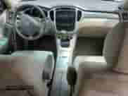2007 Toyota Highlander с VIN JTEGD21AX70161936, выставлен на аукционе Copart как лот 68936485 с пробегом 167 096 миль миль и Списание • Salvage title. История ставок и продаж доступна на DreamBid. Изображение 8.