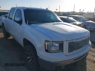 ✅ 2010 GMC Sierra 1500 SLT • VIN: 3GTRCWE01AG296945 • Lot: 43619766. Listed on IAAI with 236,453 mi. Free auction sales archive from the USA and detailed vehicle history report at DreamBid. Image 1.